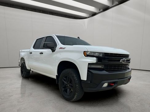 Used 2021 Chevrolet Silverado 1500 LT Trail Boss w/ Convenience Package II image 8