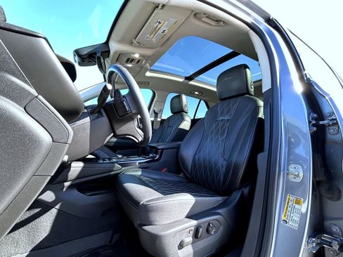 Used 2021 Buick Envision Avenir image 10