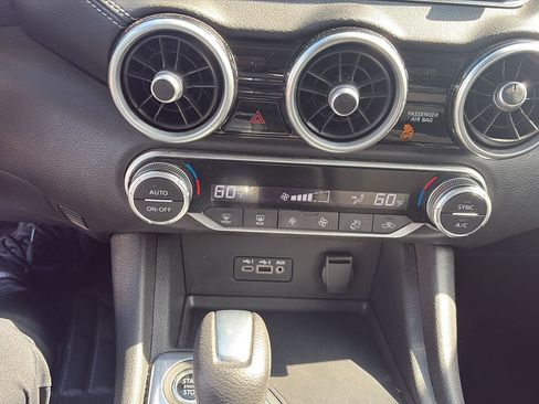 Used 2021 Nissan Sentra SV image 15