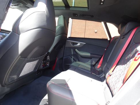 New 2026 Audi SQ8 Prestige AWD/4WD image 6