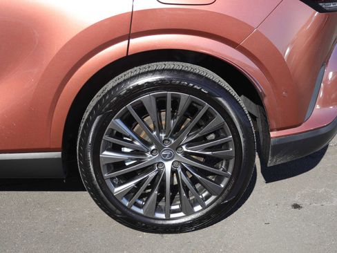 Used 2025 Lexus RX 350 AWD w/ Convenience Package image 13