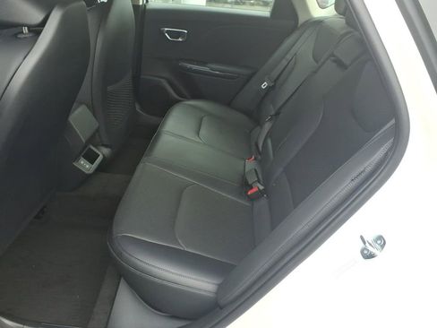 New 2026 Kia K4 EX image 7