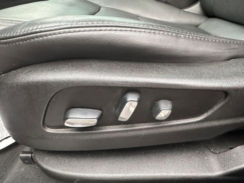 Used 2019 Cadillac XT5 Luxury image 20