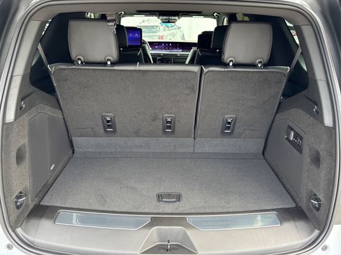 New 2026 Cadillac Escalade Sport AWD/4WD image 11