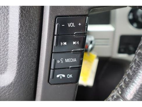 Used 2013 Ford F150 FX4 w/ Mid Equipment Group AWD/4WD image 13
