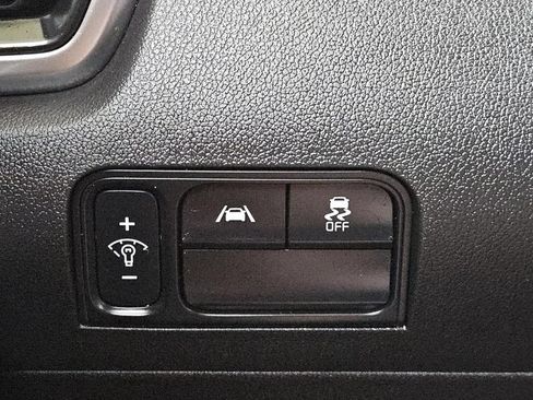 Used 2022 Kia Sorento S AWD/4WD image 22