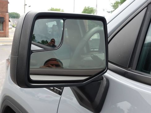 Used 2024 GMC Sierra 1500 Elevation AWD/4WD image 14
