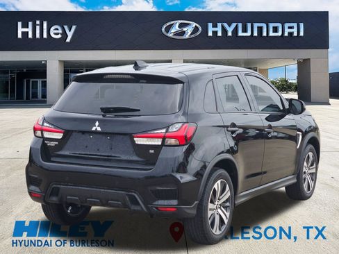 Used 2022 Mitsubishi Outlander Sport SE FWD image 4