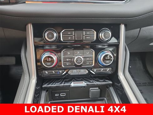 Used 2024 GMC Yukon XL Denali w/ LPO, Floor Liner Package image 27
