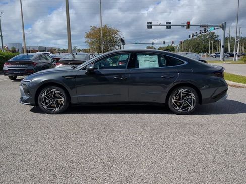 New 2026 Hyundai Sonata SEL FWD image 3