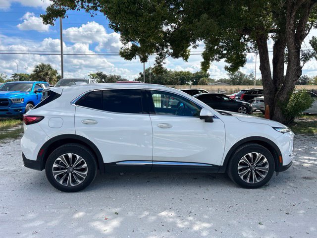 Used 2024 Buick Envision Preferred AWD/4WD image 18