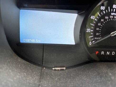 Used 2023 Ford Edge SE AWD/4WD image 5