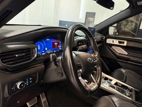 Used 2020 Ford Explorer ST w/ ST Street Pack AWD/4WD image 15