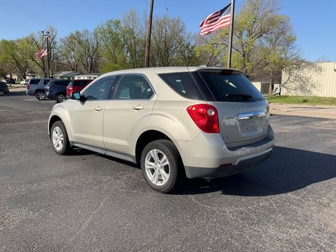 Used 2015 Chevrolet Equinox LS image 5