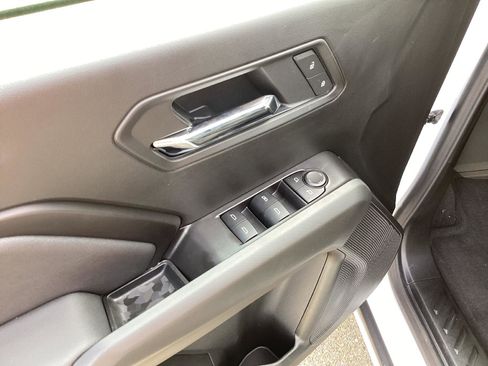 New 2026 GMC Canyon Elevation w/ Convenience Package image 11