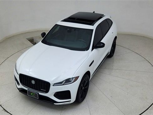 Used 2025 Jaguar F-PACE R-Dynamic S image 77