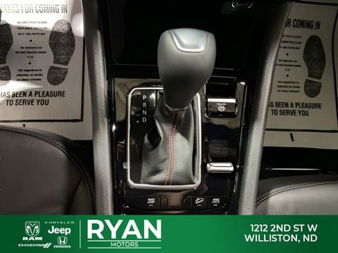 New 2026 Jeep Compass Trailhawk AWD/4WD image 36