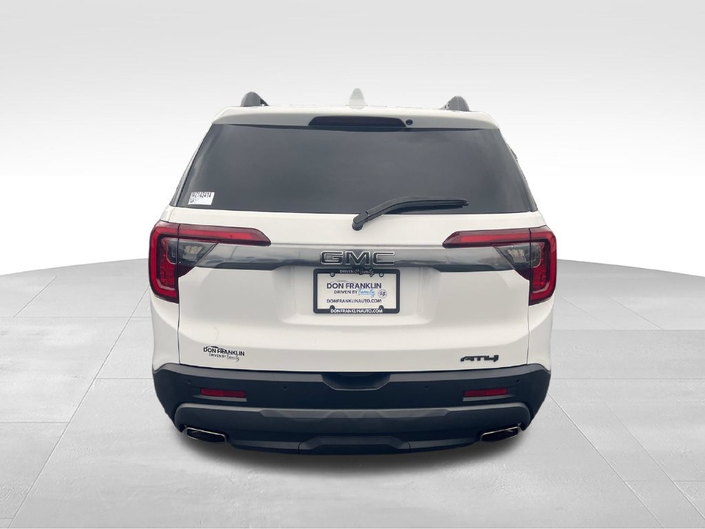 Used 2021 GMC Acadia AT4 w/ Technology Package AWD/4WD image 4