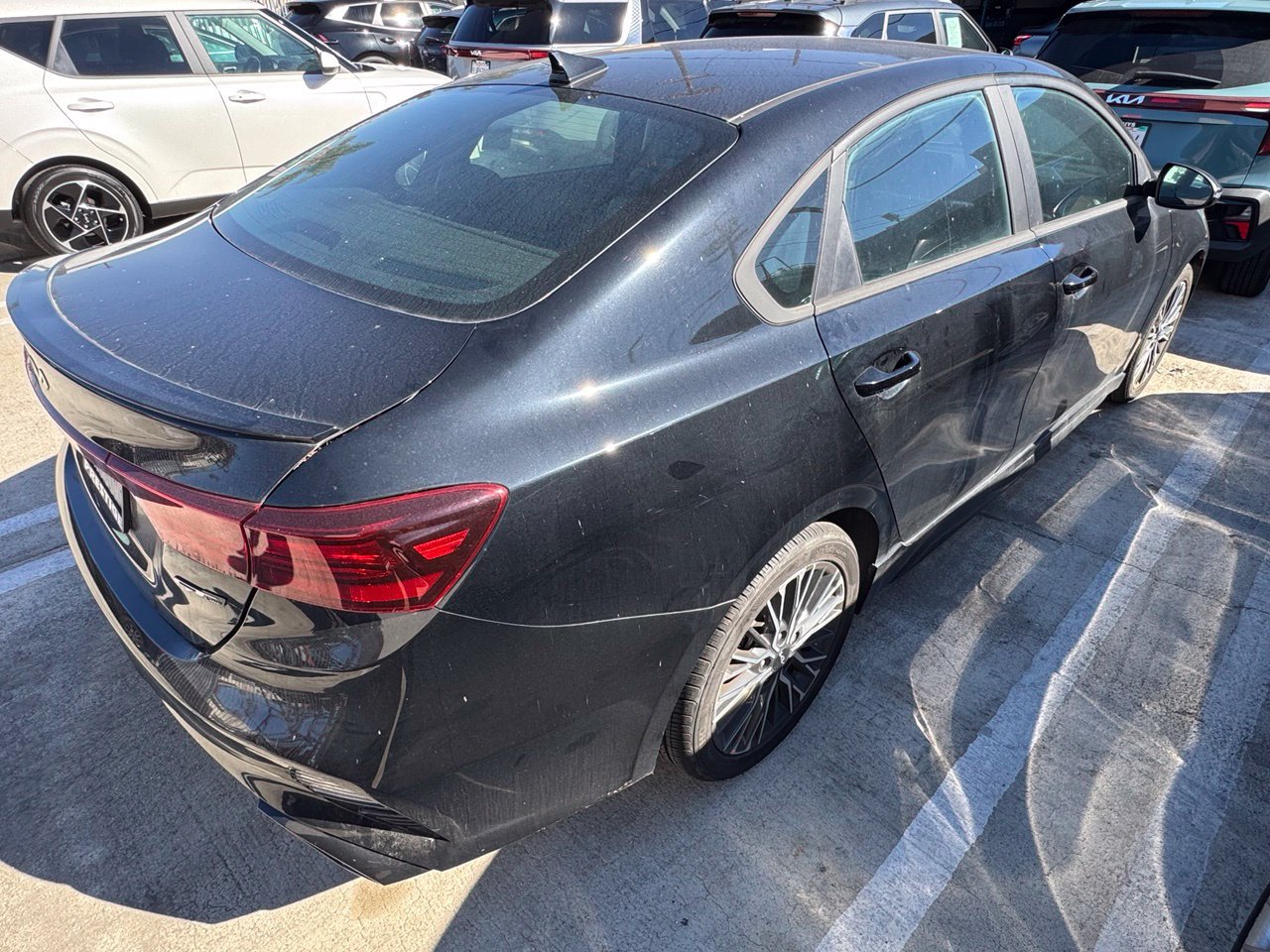 Used 2024 Kia Forte GT-Line FWD image 3