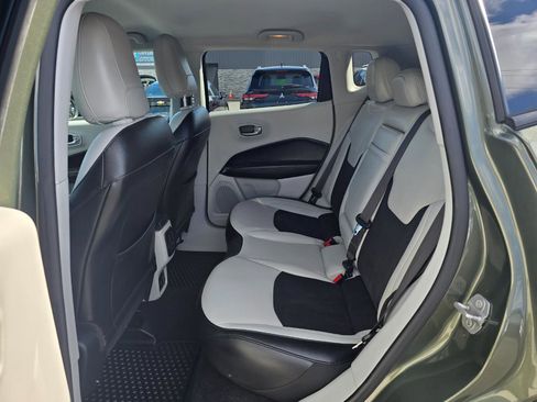 Used 2019 Jeep Compass Latitude w/ Cold Weather Group image 13