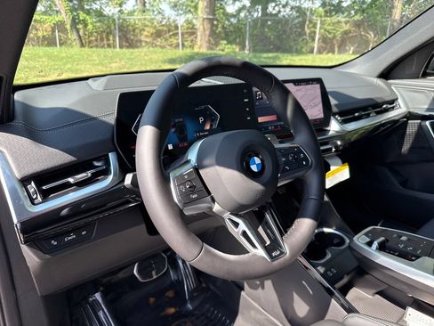 New 2026 BMW X2 xDrive28i w/ Technology Package AWD/4WD image 13