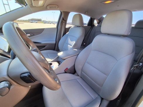 Used 2020 Chevrolet Malibu LS w/ Driver Confidence Package II FWD image 11