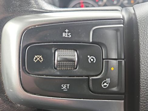 Used 2019 Chevrolet Silverado 1500 LTZ image 13