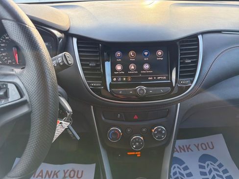 Used 2022 Chevrolet Trax LS w/ Tint and Cruise Package image 34
