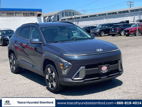 Used 2024 Hyundai Kona SEL AWD/4WD image 1
