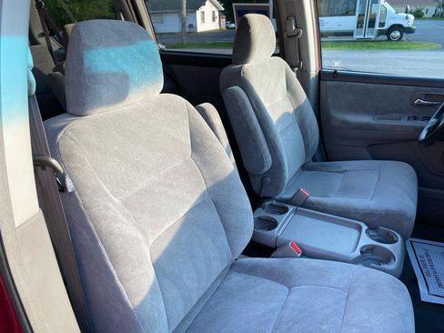Used 2002 Honda Odyssey EX image 9