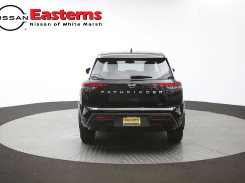 Used 2024 Nissan Pathfinder S AWD/4WD image 36