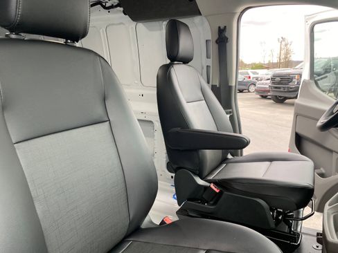 New 2025 Ford Transit 350 350 Low Roof image 26