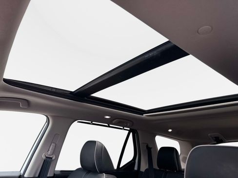 Certified 2023 Honda Pilot Elite image 22