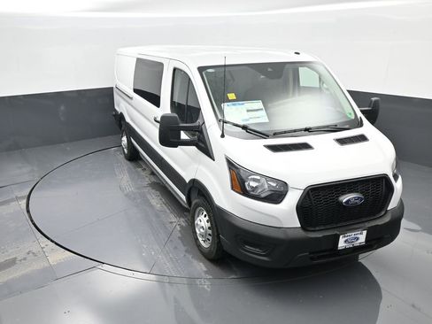 New 2025 Ford Transit 250 Low Roof AWD image 33