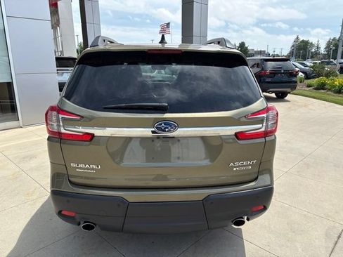 Used 2024 Subaru Ascent Limited w/ Technology Package AWD/4WD image 6