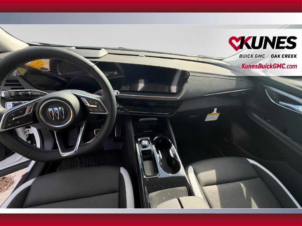 Used 2024 Buick Envision Preferred AWD/4WD image 25