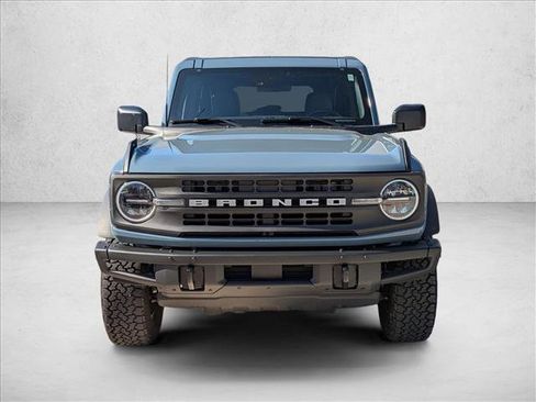 Used 2023 Ford Bronco Black Diamond image 2