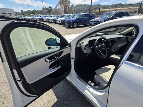 New 2026 Mercedes-Benz E 450 4MATIC Sedan image 21