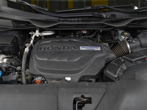 Used 2020 Honda Odyssey LX image 30