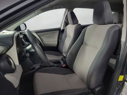Used 2015 Toyota RAV4 LE AWD/4WD image 13