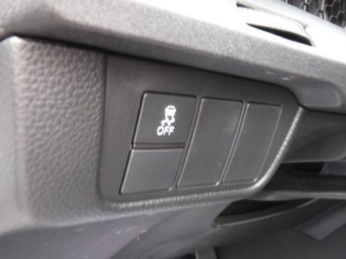 Used 2025 Honda CR-V EX image 18