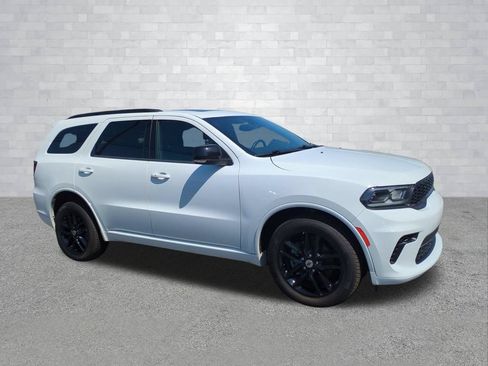 Used 2024 Dodge Durango GT AWD/4WD image 2