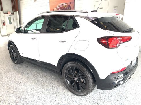 Used 2025 Buick Encore GX Sport Touring w/ Advanced Technology Package FWD image 6