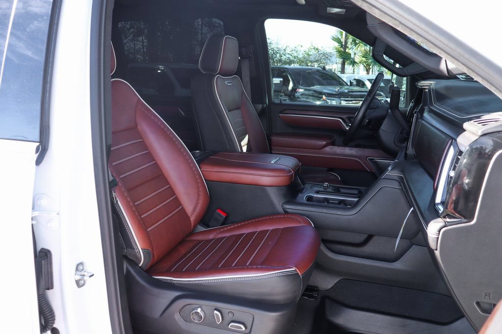 Used 2024 GMC Sierra 2500 Denali Ultimate AWD/4WD image 44