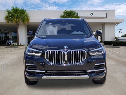 Certified 2023 BMW X5 sDrive40i w/ Parking Assistance Package RWD image 2