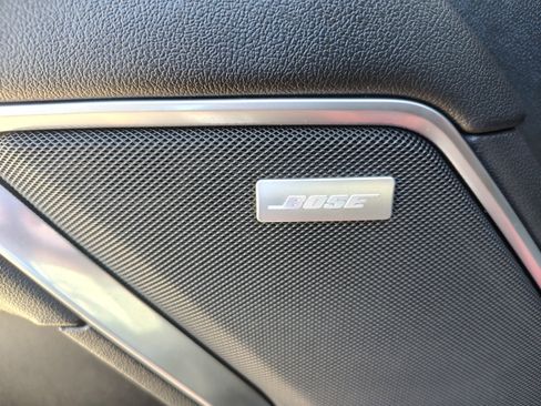 Used 2022 GMC Sierra 1500 SLT w/ SLT Convenience Package AWD/4WD image 24