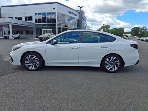 Used 2024 Subaru Legacy Touring XT AWD/4WD image 4