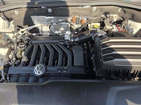 Used 2022 Volkswagen Atlas SE FWD image 28