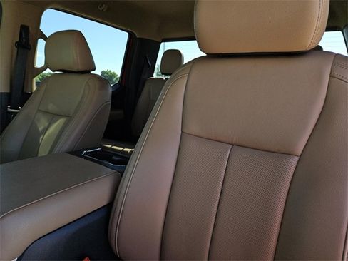 Certified 2022 Ford F250 Lariat w/ Chrome Package image 27