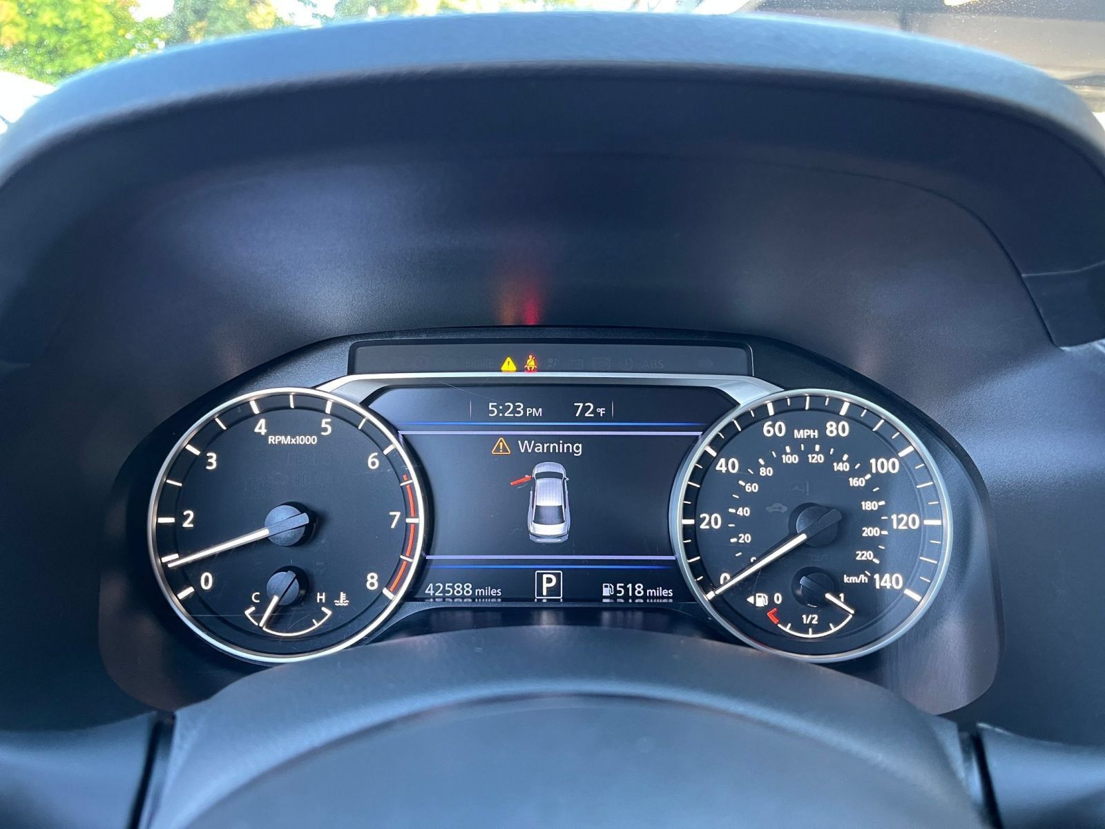 Used 2025 Nissan Altima 2.5 SV FWD image 40